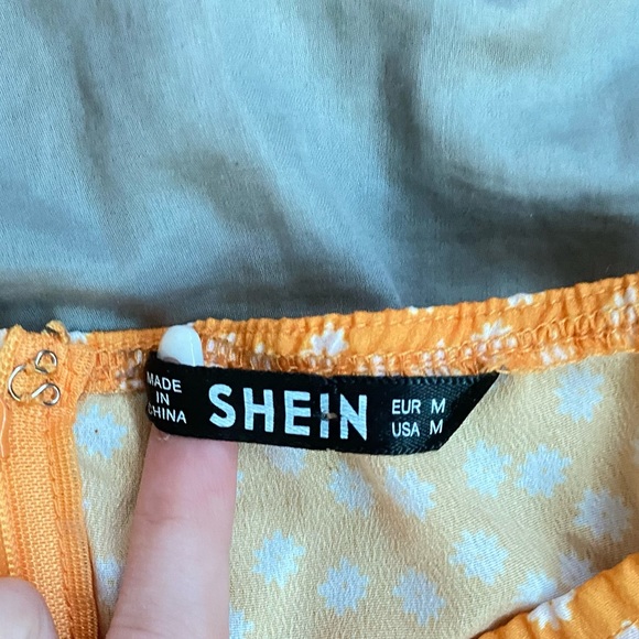 Shein Sundress - Picture 4 of 5